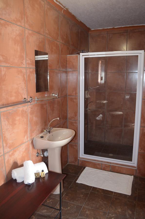 Mariental Hotel Cc Exterior foto