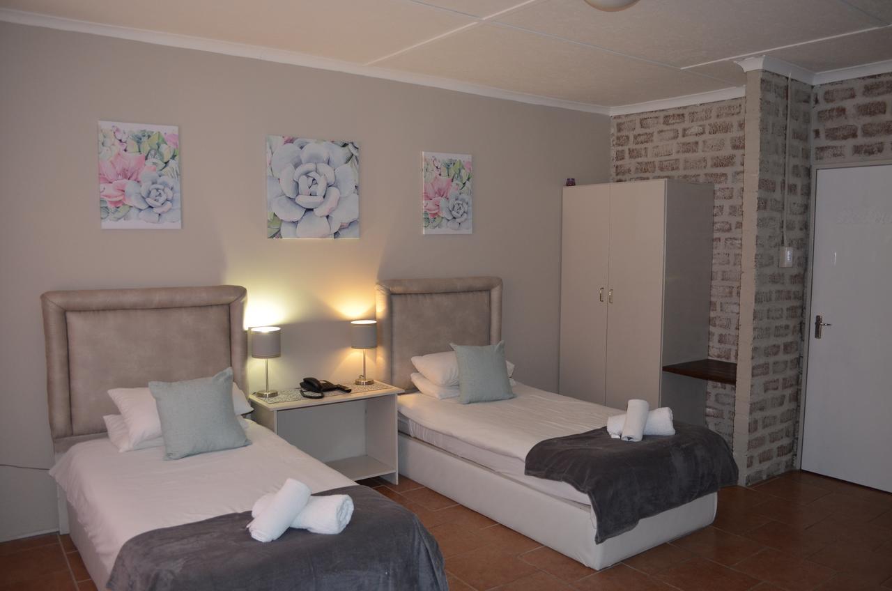 Mariental Hotel Cc Exterior foto