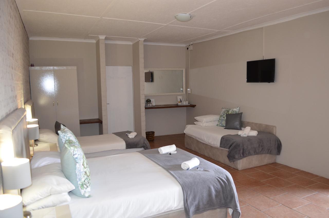 Mariental Hotel Cc Exterior foto
